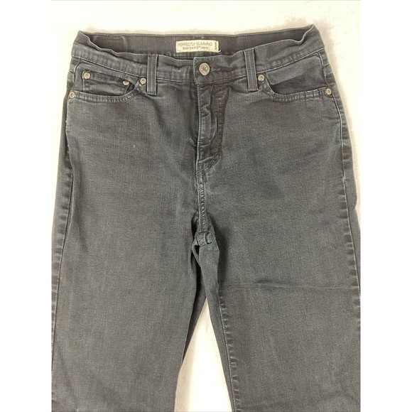 Levi's Boot Cut 512 Perfectly Slimming Womens Jeans Black Size 12 Short - Picture 2 of 16